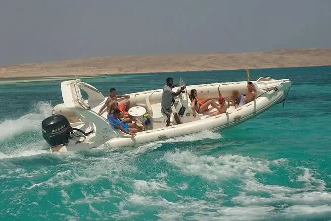private speedboat